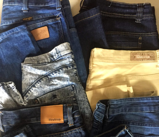 Двое подростков в Терновке ограбили «сэконд»