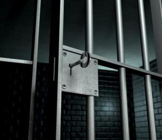 Різав, душuв і підпалuв: чоловік 27 років переховувався від слідства