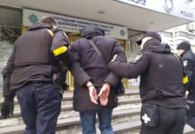 Павлоградская полиция продолжает проверять подозрительных личностей