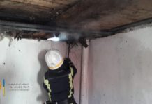 В Павлограде горел гараж