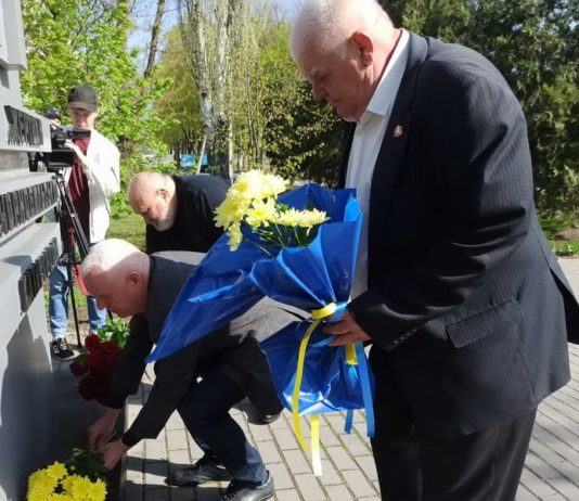 Павлоградці вшанували пам’ять постраждалих внаслідок Чорнобильської катастрофи (ФОТО)