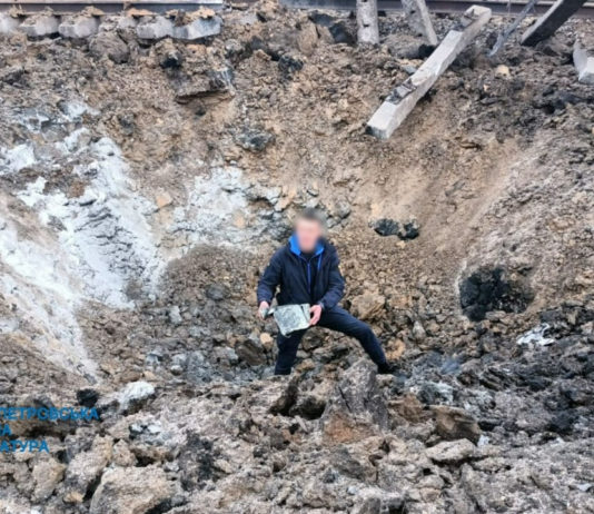 У прокуратурі показали наслідки ракетних ударів по Новомосковщині