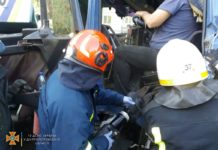 У Павлограді зіткнулися вантажівка і автокран