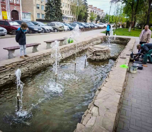 У Дитячому парку запрацював фонтан