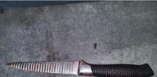 Попросив грошей на горілку: тернівчанин вдарив жінку ножем