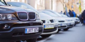 Верховна Рада повернула оплату за розмитнення авто: з якого числа