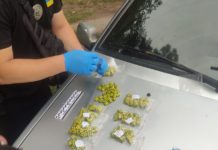 Більше сотні небезпечних згортків вилучили у Павлограді