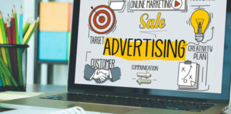 Ринок реклами в Україні рухнув: названа цифра