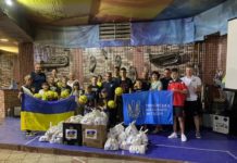 Павлоградські діти-сироти зустрілися з українськими футболістами