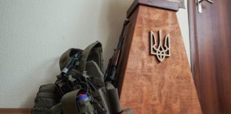 Чи багато зараз іде у військкомати добровольців?