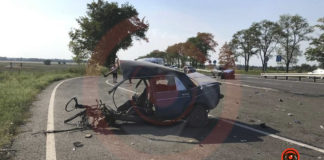 На трасі Дніпро-Павлоград аварія: загинула жінка