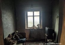 Вбивство односельчанина: підпалили диван, щоб приховати