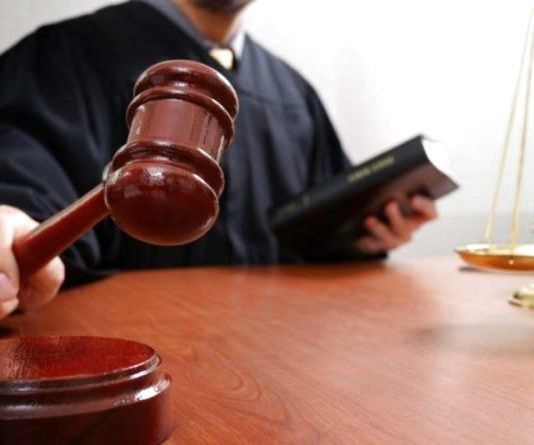 «Була нестримана»: павлоградка вдарила незнайомця кулаком в обличчя