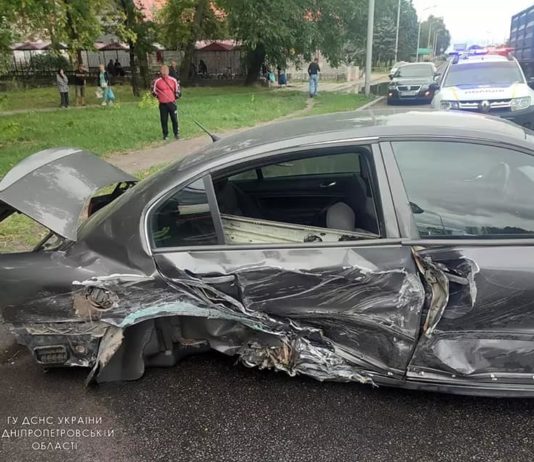 У Павлограді внаслідок ДТП постраждали двоє людей