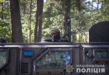 Поліцейські-спецпризначенці проходять навчання по «зачистці» міст (ФОТО)