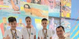 Павлоградські діти здобули 8 нагород з плавання