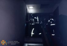 У Павлограді врятували чоловіка з задимленої квартири