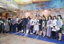 У Павлограді нагородили освітян (ФОТО)