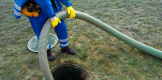 У Павлограді планують навести лад з вивезенням рідких відходів