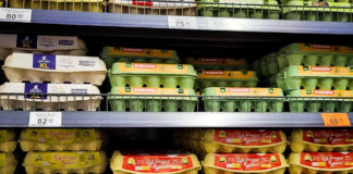 Чому так сильно здорожчали яйця і що буде з цінами далі