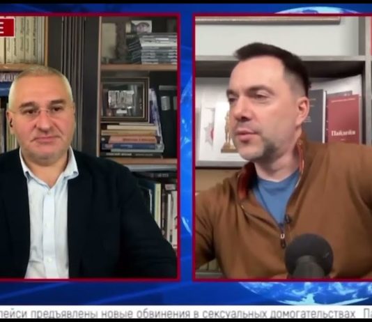 Арестович у вечірньому ефірі сказав про небезпеку для Павлограда (ВІДЕО)