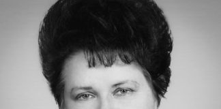 У Павлограді пішла з життя відома вчителька і керівник