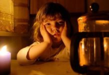 У ДТЕК пояснили, чому не у всіх будинках вимикають світло під час відключень