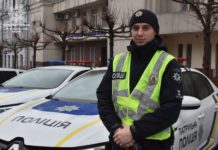 Патрульний з Павлограда «зустрівся» з п’яним водієм