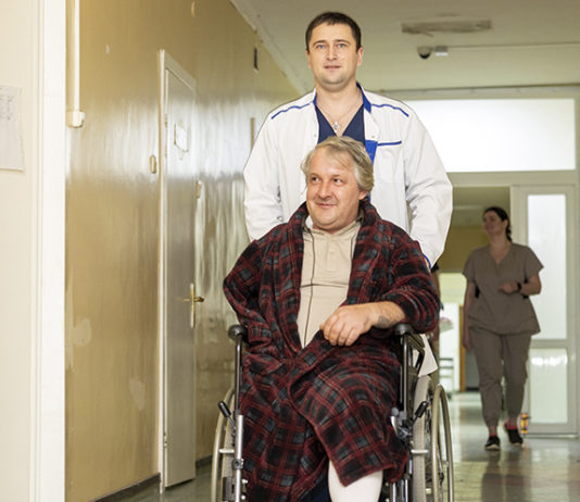 Жити без фантомних болей: у Дніпрі провели унікальну операцію