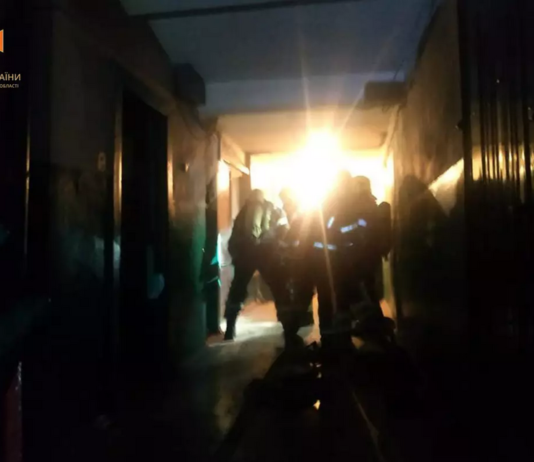 У Павлограді ледь не згоріла квартира