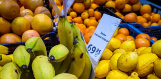 В Павлограді здорожчав популярний екзотичний плід