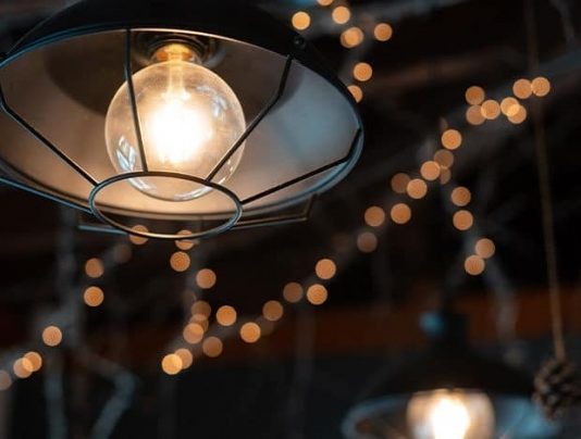 У Павлограді планово вимикатимуть світло: де і коли?