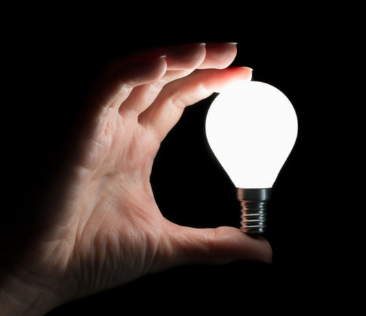 У Павлограді планово вимикатимуть світло: де і коли?