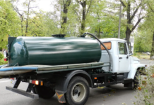 Чому у Павлограді вирішили упорядкувати вивіз рідких відходів