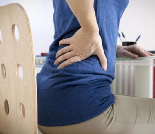 Дуже простий спосіб, як знизити шкоду від сидячого способу життя