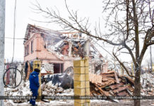 Павлоград.dp.ua поспілкувався з деякими родинами, будинки яких понівечила російська ракета (ФОТО і ВІДЕО)