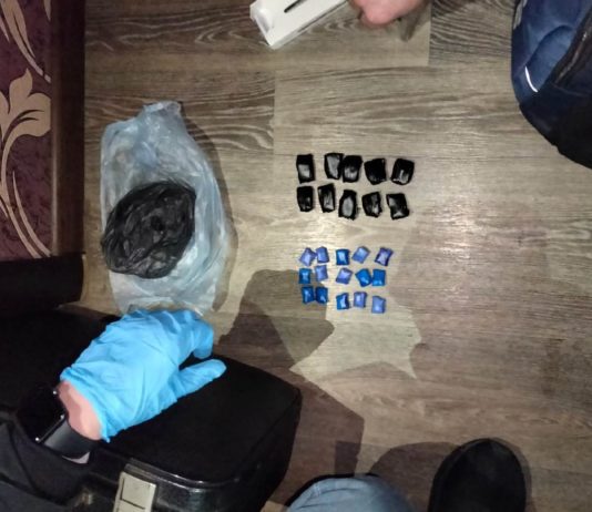 У Павлограді чоловік орендував житло, щоб працювати наркодилером