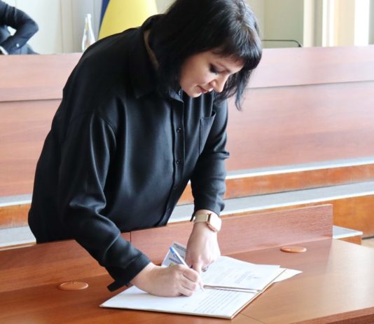 У Павлоградській міській раді — нова депутатка