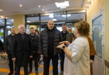 Очільник області відвідав павлоградську лікарню: яка мета візиту