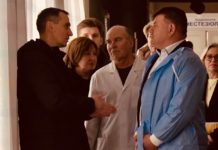 Зниження зарплати медпрацівникам Павлоградської «районки» неприйнятне ― нардеп Роман Каптєлов