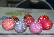 На Павлоградщині є свої традиції писанкарства: майстер-клас у музеї (ФОТО)