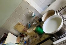 На Дніпропетровщині наркоторговці облаштували лабораторію у дачному будинку