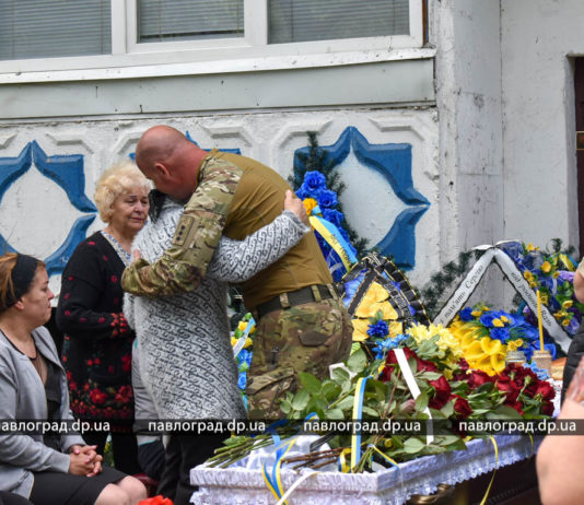 Війна забрала життя двох братів з Павлограда. Сьогодні поховали молодшого… (ФОТО і ВІДЕО)