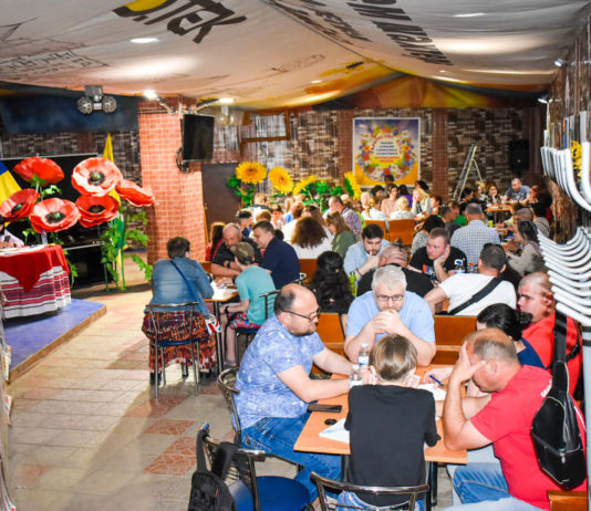 11 команд з Павлограда позмагалися в квіз (ФОТО)