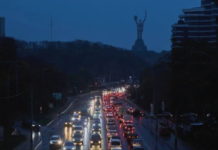 Урядовець розповів, скільки можуть тривати відключення світла