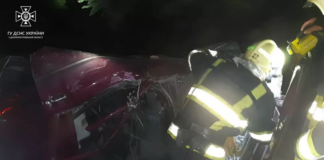 У Павлограді троє хлопців потрапили в ДТП