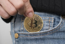 На Дніпропетровщині поліцейські привласнили 120 тис. $ криптовалютою