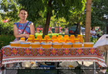 У Павлограді проходить медовий ярмарок (ФОТО І ВІДЕО)