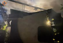 На Павлоградщині горіла будівля із сонячними панелями