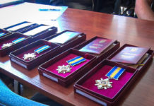 У Павлограді посмертно нагородили загиблих земляків